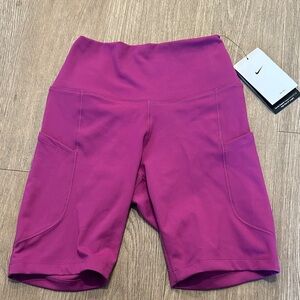 Nike Womens Dri Fit High Rise Biker Shorts Size Small New With Tags